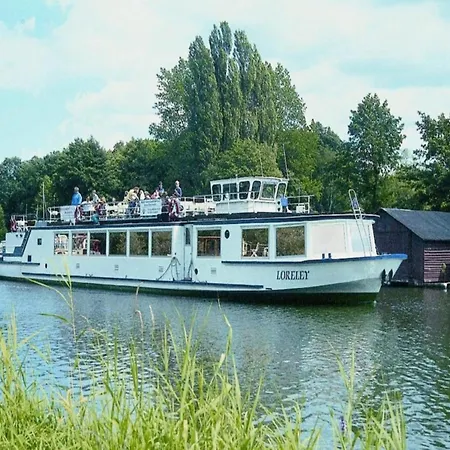 In Plau Am Mit Garten